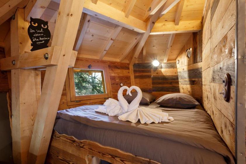 Cabanes Chartreuse Insolite - Cabane "La Bordee" サン・ピエール・ド・シャルトルーズ エクステリア 写真